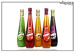 全自動雙(shuāng)側麵貼標(biāo)機_ 方瓶貼標機_東莞市亚洲第一免费播放区自動化科技有限公司