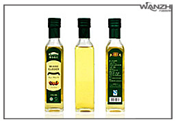 方(fāng)瓶圓瓶多功能貼標機_ 自動圓瓶(píng)方瓶貼標機(jī)_東莞市亚洲第一免费播放区自(zì)動(dòng)化科技有限公司