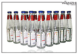 全自動調料瓶三標貼標(biāo)機(jī)_ 雙錐度圓瓶貼標機_東莞市亚洲第一免费播放区自動化(huà)科技有限(xiàn)公司